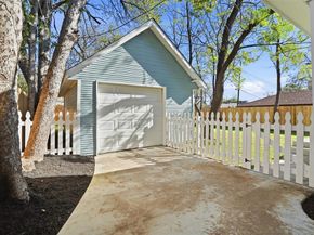 1817  5th Avenue , Fort Worth Texas 76110