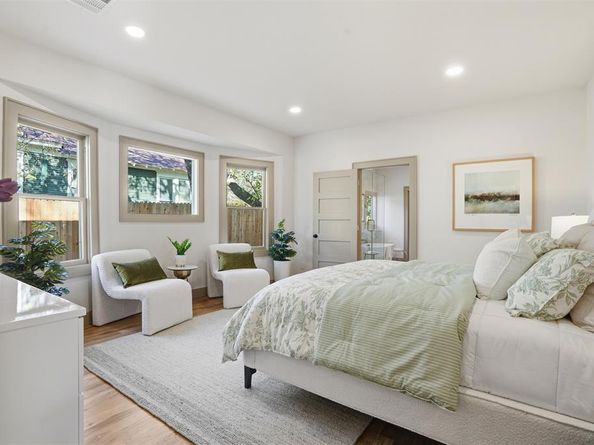 1817  5th Avenue , Fort Worth Texas 76110