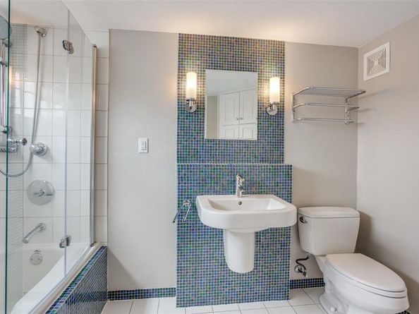 4102  Buena Vista Street  7, Dallas Texas 75204