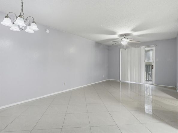 4859  Cedar Springs Road  139, Dallas Texas 75219