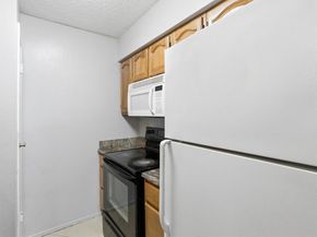 4859  Cedar Springs Road  139, Dallas Texas 75219