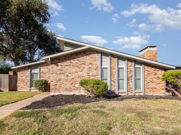 706  Greenhill Lane , Grand Prairie Texas 75052