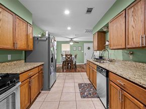 2539  Sharon Street , Dallas Texas 75211