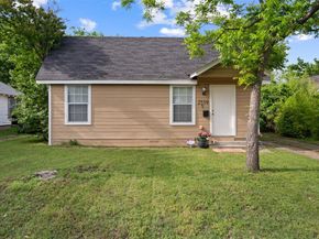 2539  Sharon Street , Dallas Texas 75211