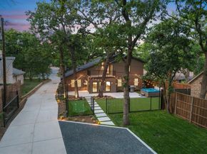1425  Tiffany Forest Lane , Grapevine Texas 76051