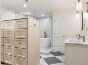 1425  Tiffany Forest Lane , Grapevine Texas 76051