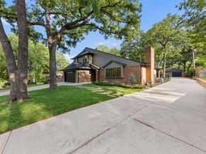 1425  Tiffany Forest Lane , Grapevine Texas 76051