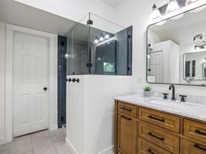 1091  Whispering Glen , Rockwall Texas 75087