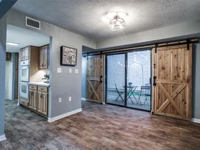 24  Oakbrook Drive , Lewisville Texas 75057