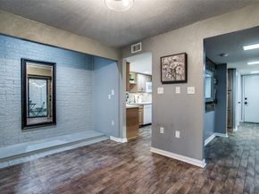 24  Oakbrook Drive , Lewisville Texas 75057