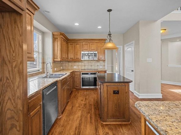 4004  Hook Bill Drive , McKinney Texas 75072
