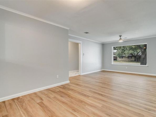 5113  South Drive , Fort Worth Texas 76132