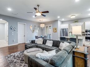 2811  Hood Street  H, Dallas Texas 75219