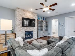 2811  Hood Street  H, Dallas Texas 75219