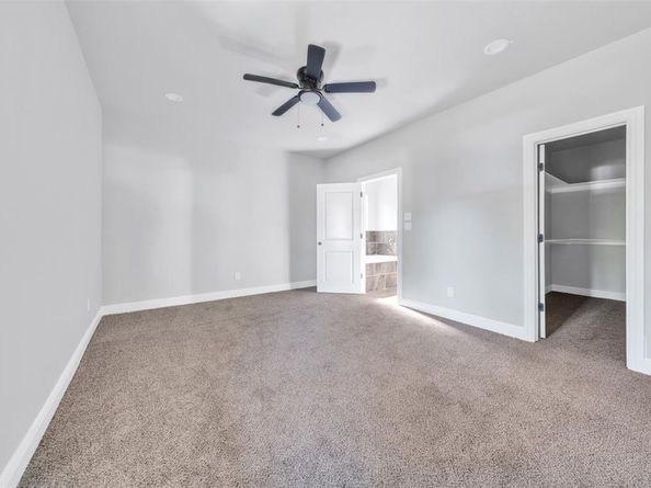 303  Pemberton Street , White Settlement Texas 76108