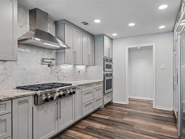 13216  Hillcrest Road , Dallas Texas 75240