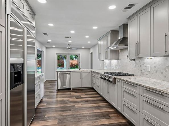 13216  Hillcrest Road , Dallas Texas 75240