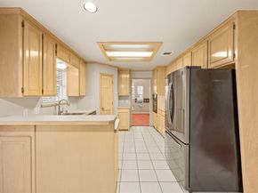 924  Hardie Street , Hurst Texas 76053
