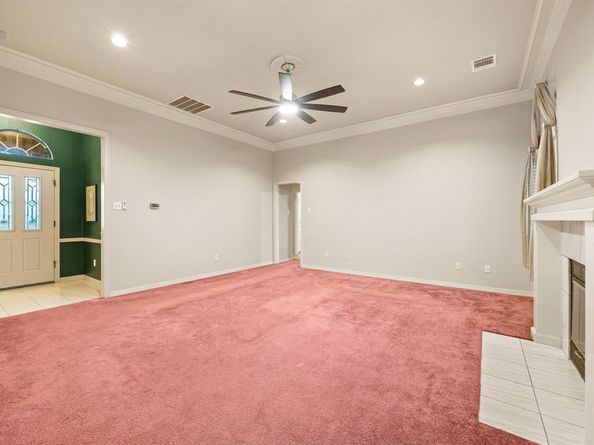 924  Hardie Street , Hurst Texas 76053