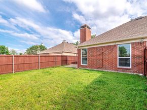 207  Meredith Court , Irving Texas 75063
