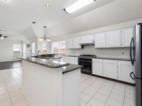207  Meredith Court , Irving Texas 75063
