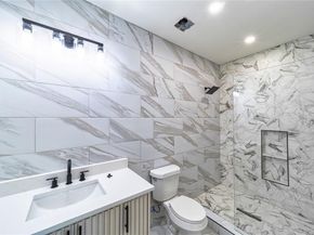 2347  Fatima Avenue , Dallas Texas 75241