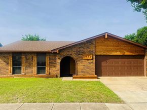2813  Woodlark Drive , Fort Worth Texas 76123