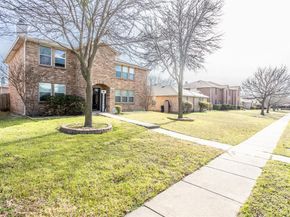 1512  Golden Grass Drive , Lancaster Texas 75134