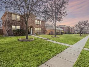 1512  Golden Grass Drive , Lancaster Texas 75134