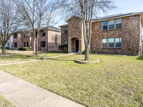 1512  Golden Grass Drive , Lancaster Texas 75134