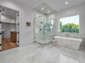 419 W Colorado Boulevard , Dallas Texas 75208