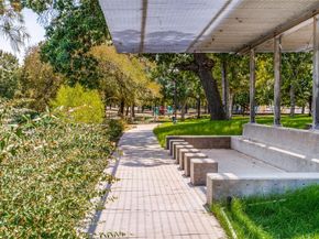 661  Bishop Heights Lane , Dallas Texas 75208