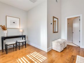 661  Bishop Heights Lane , Dallas Texas 75208