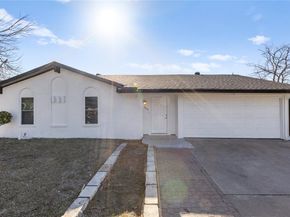 204  Pebblebrook Street , Arlington Texas 76014