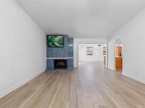 204  Pebblebrook Street , Arlington Texas 76014