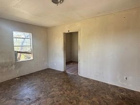 1201 E Davis Avenue , Fort Worth Texas 76104