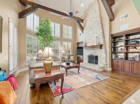 2308  Hawthorne Avenue , Colleyville Texas 76034