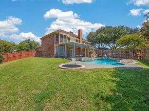 1422  Primrose Lane , Lewisville Texas 75077