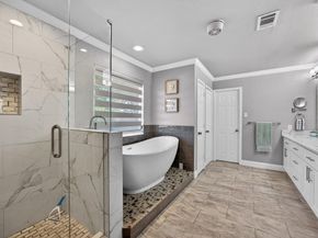 1422  Primrose Lane , Lewisville Texas 75077