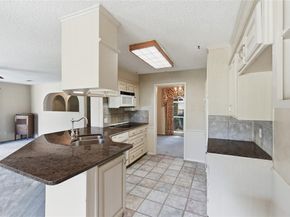 2326  Forest Hills Road , Grapevine Texas 76051