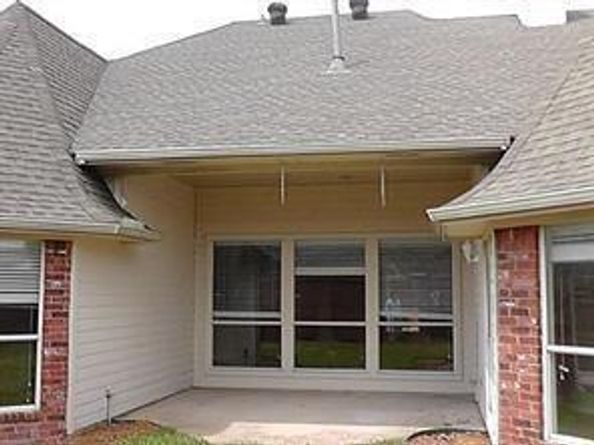 7410  Woodsprings Drive , Garland Texas 75044