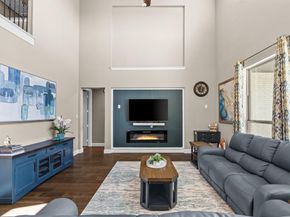 1800  Trotter Trail , Aubrey Texas 76227