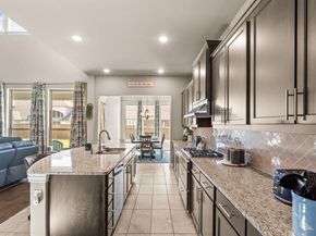 1800  Trotter Trail , Aubrey Texas 76227