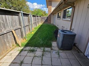 2719  Stonehaven Court , Irving Texas 75038