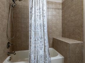 11517  Parkcrest Drive , Denton Texas 76207