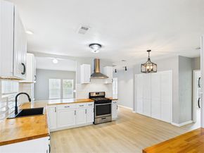 823  Havendon Circle , Dallas Texas 75203