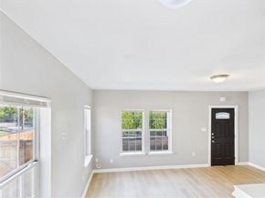 823  Havendon Circle , Dallas Texas 75203