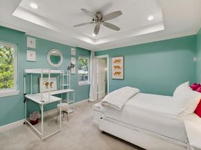 5832  Meadowcrest Drive , Dallas Texas 75230