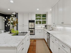 5832  Meadowcrest Drive , Dallas Texas 75230