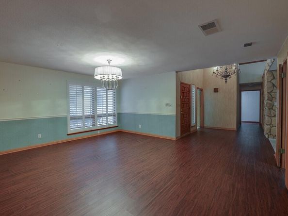 1405  Blackhill Court , Arlington Texas 76012
